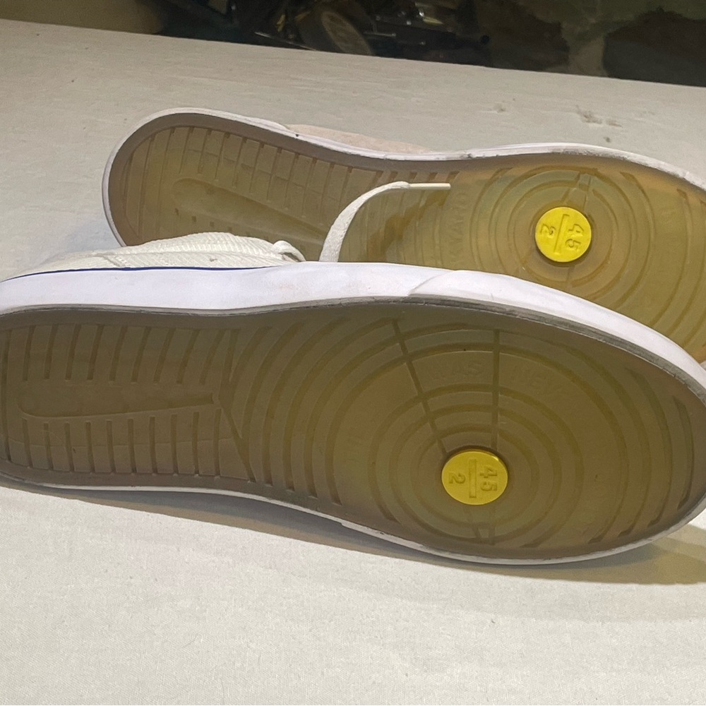 Nike Air Jordan series .01 Dear Larry - Picture 6 of 7